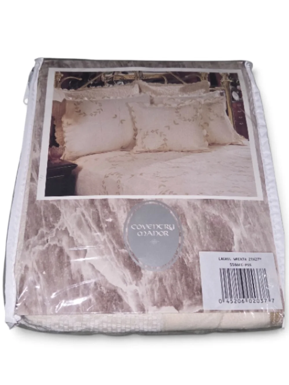Full/Queen Bed Quilt And Pillow Shams